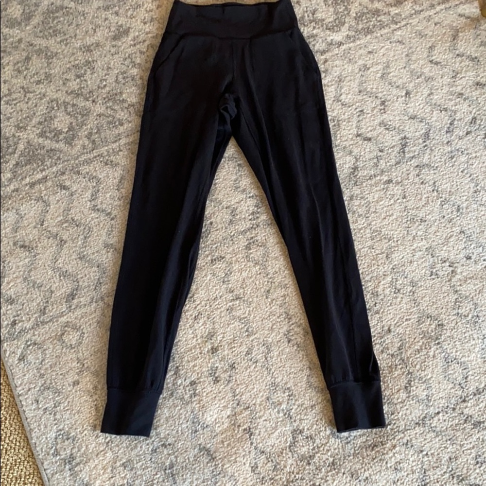 Lululemon Align Jogger 28”
